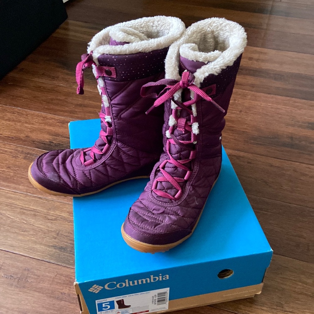 Columbia youth waterproof boots